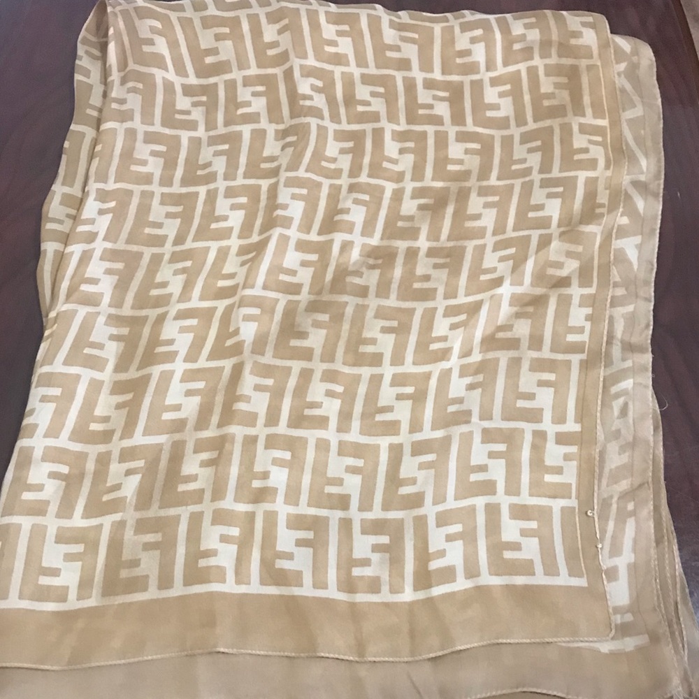 FENDI Silk Zucchino Beige Scarf